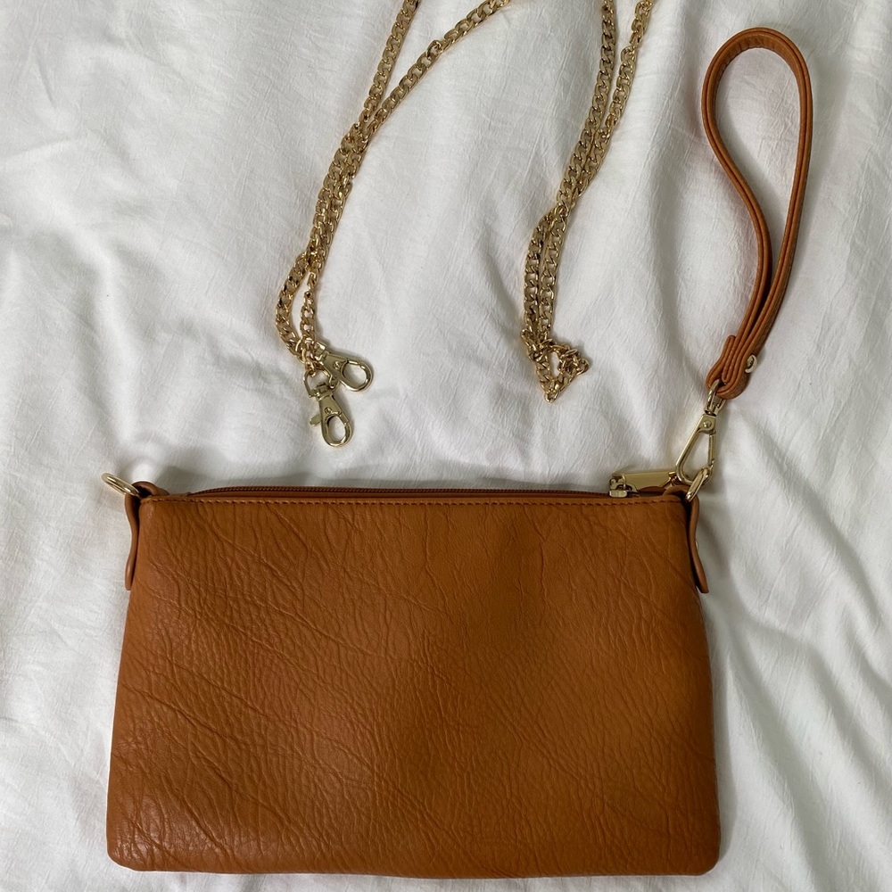 Charming Charlie wristlet crossbody CLOSET CLEAR OUT - Picture 3 of 6